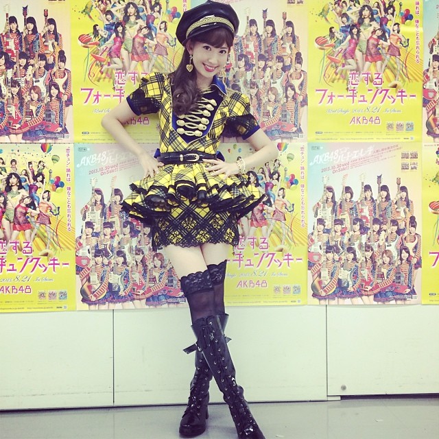 小嶋陽菜: #ハートエレキ 新衣装だったの - Moe Zine
