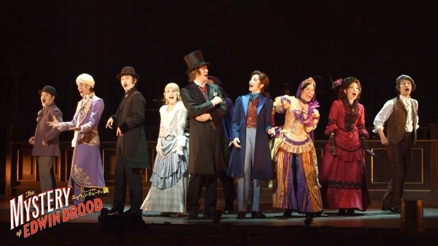 平野綾 エドウィン ドルードの謎 競馬にいこう 歌詞の通り もうすぐ1幕が終わる時に歌う歌です 笑 エドウィンドルードの謎 シアタークリエ Moe Zine