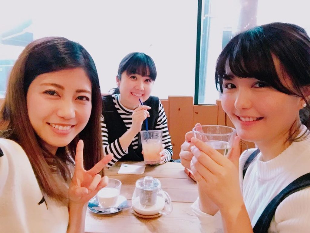 白石涼子 Moe Zine