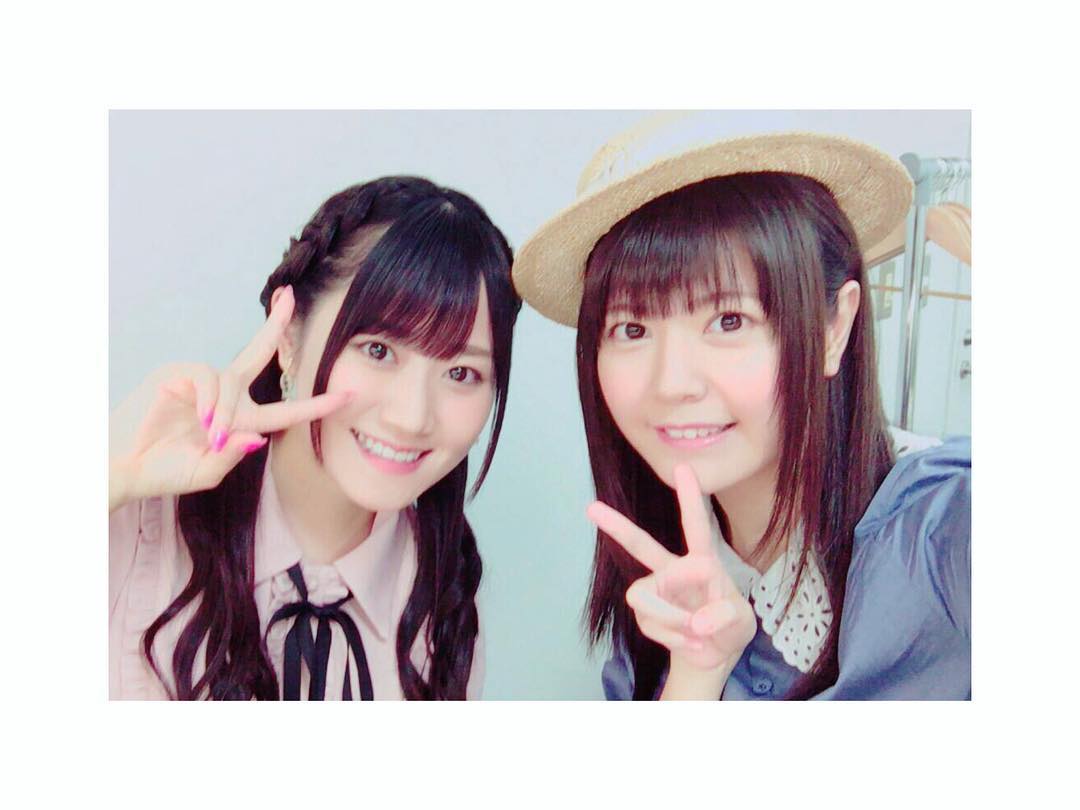 小倉唯 はじめてのギャル 先行上映会イベント無事終わりました 写真は 香椎結衣役の彩奈さんと 彩奈さんは 実は私が中学生の頃からお世話になってるから 今回久々に共 Moe Zine 小倉唯 はじめてのギャル 先行上映会イベント無事終わりました 写真は 香椎結衣役の彩奈さんと 彩奈さんは 実は私が中学生の頃からお世話になってるから 今回久々に共 Moe Zine