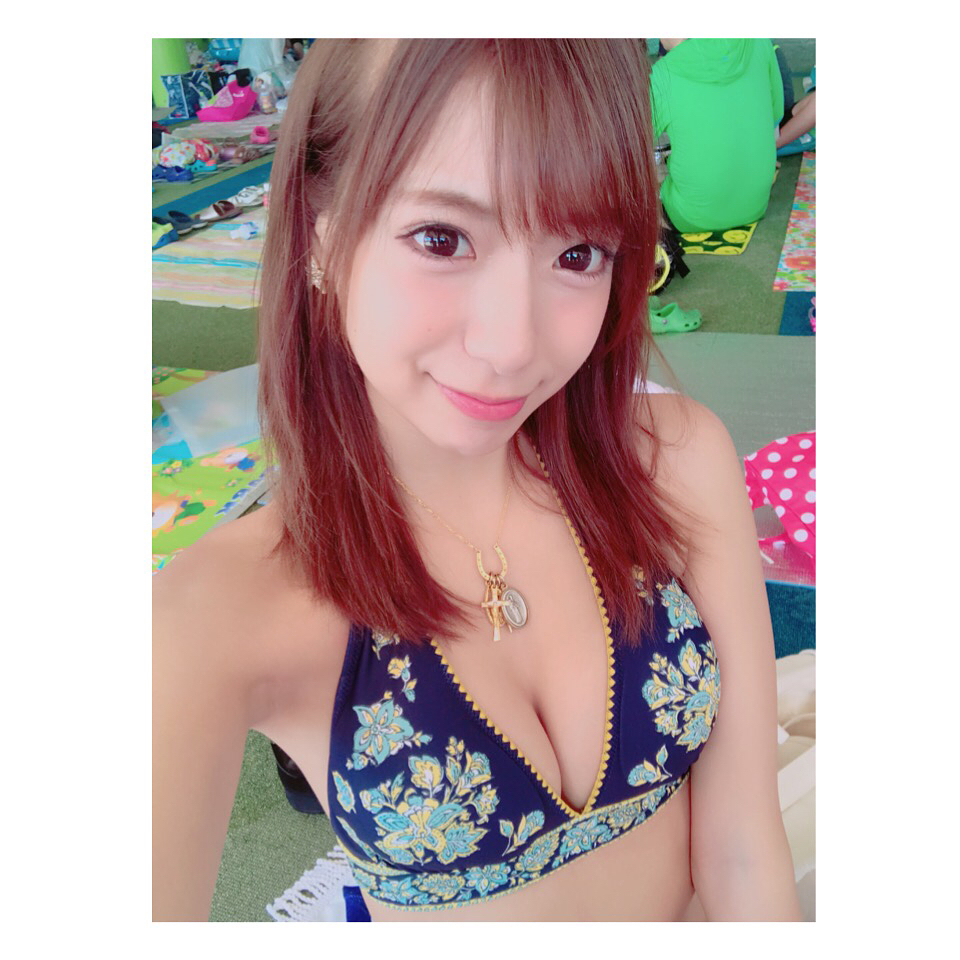 星島沙也加 この水着は Ungrid のものだよ 水着 グラビア 長島スパーランド 長島ジャンボ海水プール Moe Zine