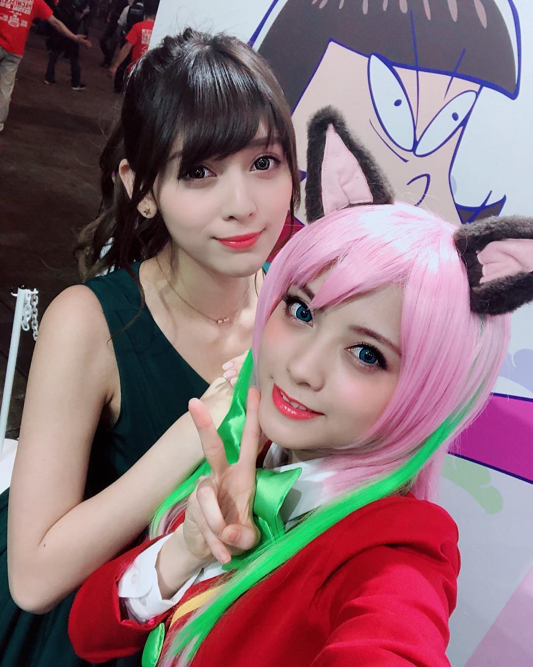 アンジェラ芽衣 ニコニコ超会議 お疲れさまでした 三井住友銀行smbcブース 私は29日の登壇だったのですが デビットカード講座は本当に楽しく学べたし 絶対作りに行く Moe Zine