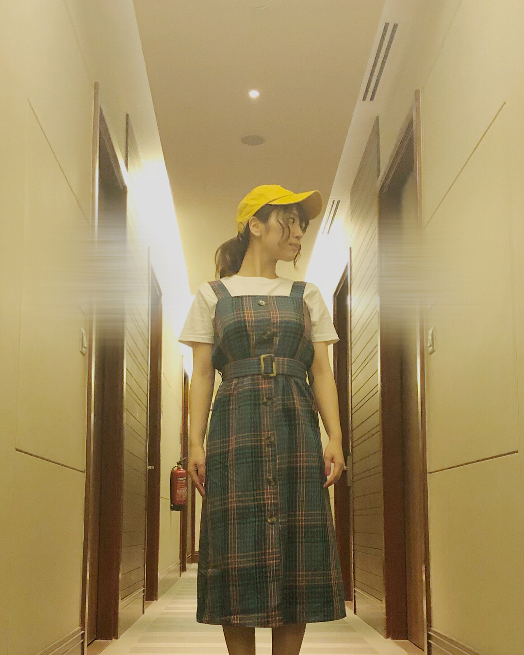 寺川愛美 シンガポールでのお洋服 ワンピースでした これが Hibikstyle や 愛美pw で着てたワンピースです笑 帽子は今回の シンガポールで買ったよ Moe Zine