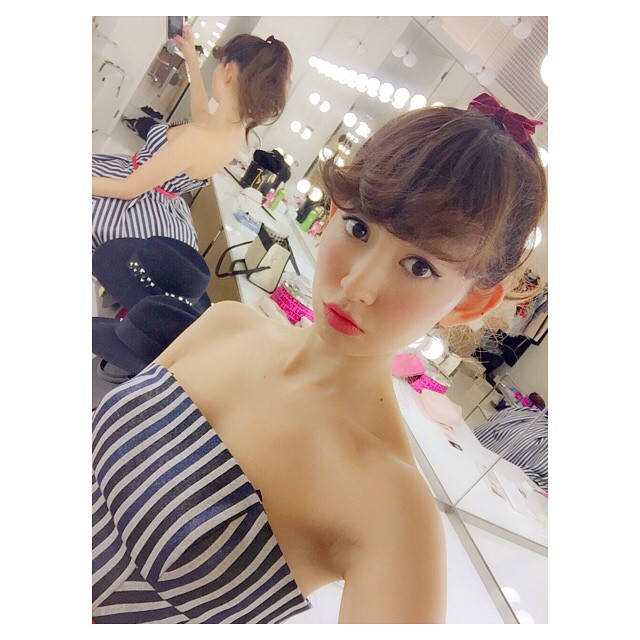 こじはる 小嶋陽菜1stフォトブック アート こじはる 小嶋陽菜1stフォトブック