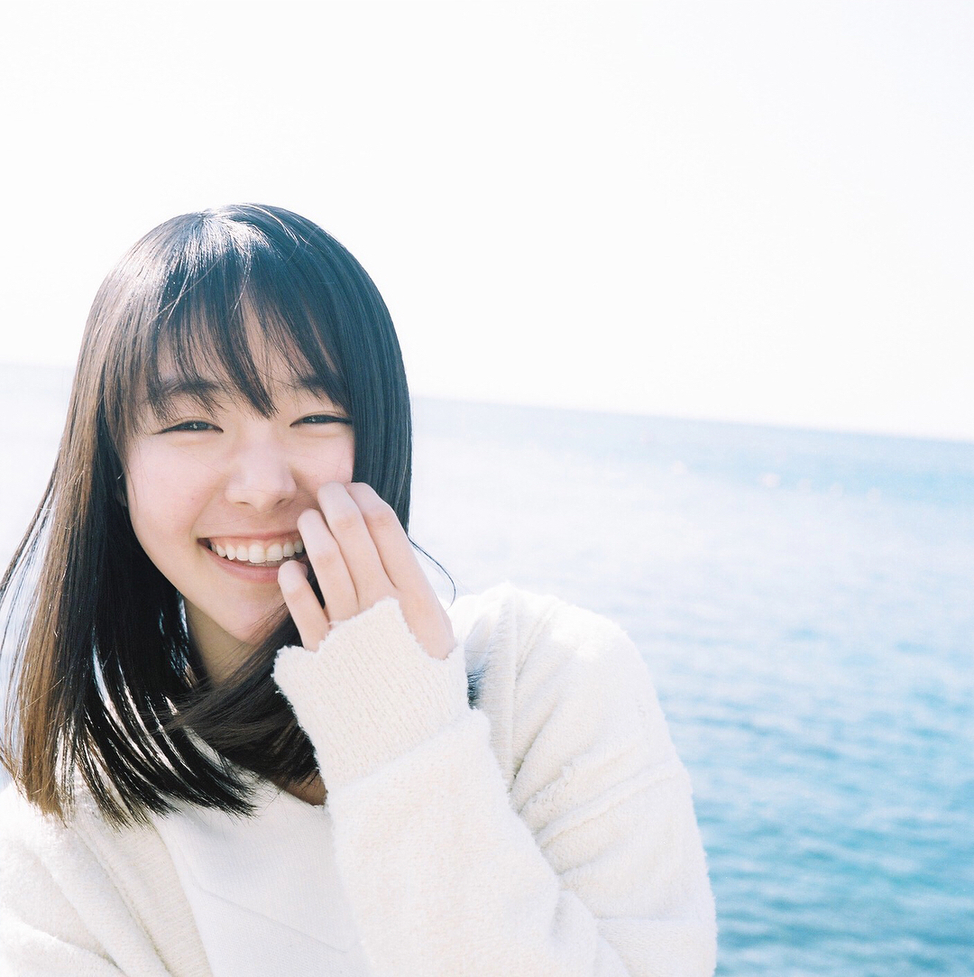 唐田えりか 松本さん カメラマンの北浦敦子さんの3人で遠出しました 久しぶりに大好きな海も見れて Andymoriを聴きながらドライブして 色んなこと Moe Zine 唐田えりか 松本さん カメラマンの北浦敦子さんの3人で遠出しました 久しぶりに大好きな海も見れて Andymoriを聴きながらドライブして 色んなこと Moe Zine