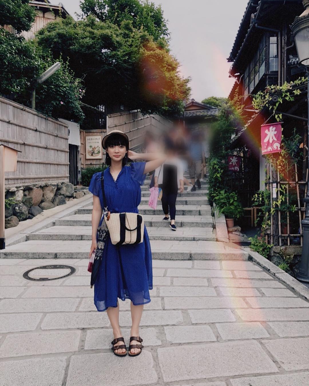 田中真琴 全身はこんな感じです この帽子は去年もインスタにあげた 沢山歩くと思ってお母さんのサンダル借りたのでラフです 笑 Garicia2 さんで日頃ダイエ Moe Zine 田中真琴 全身はこんな感じです この帽子は去年もインスタにあげた 沢山歩くと思ってお母さんのサンダル借りたのでラフです 笑 Garicia2 さんで日頃ダイエ Moe Zine
