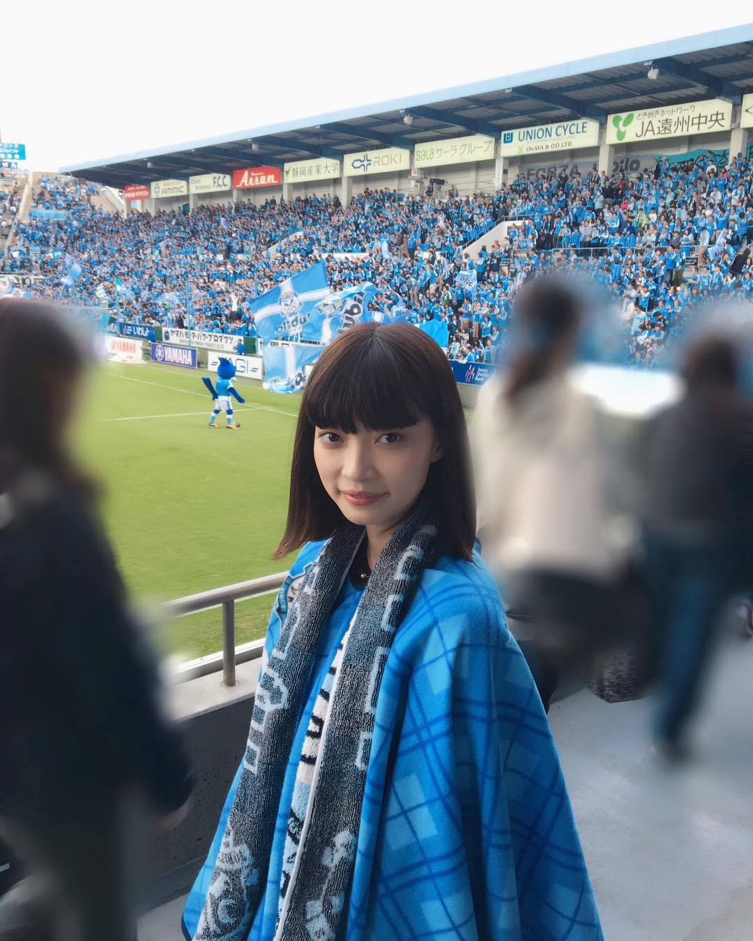 田中真琴 劇的な試合で本当に感動しました サッカーって本当にこういう勝ち方があるから応援やめられないんですよねーーーー 全選手 サポーター ス Moe Zine 田中真琴 劇的な試合で本当に感動しました サッカーって本当にこういう勝ち方があるから応援やめられないんですよねーーーー 全選手 サポーター ス Moe Zine