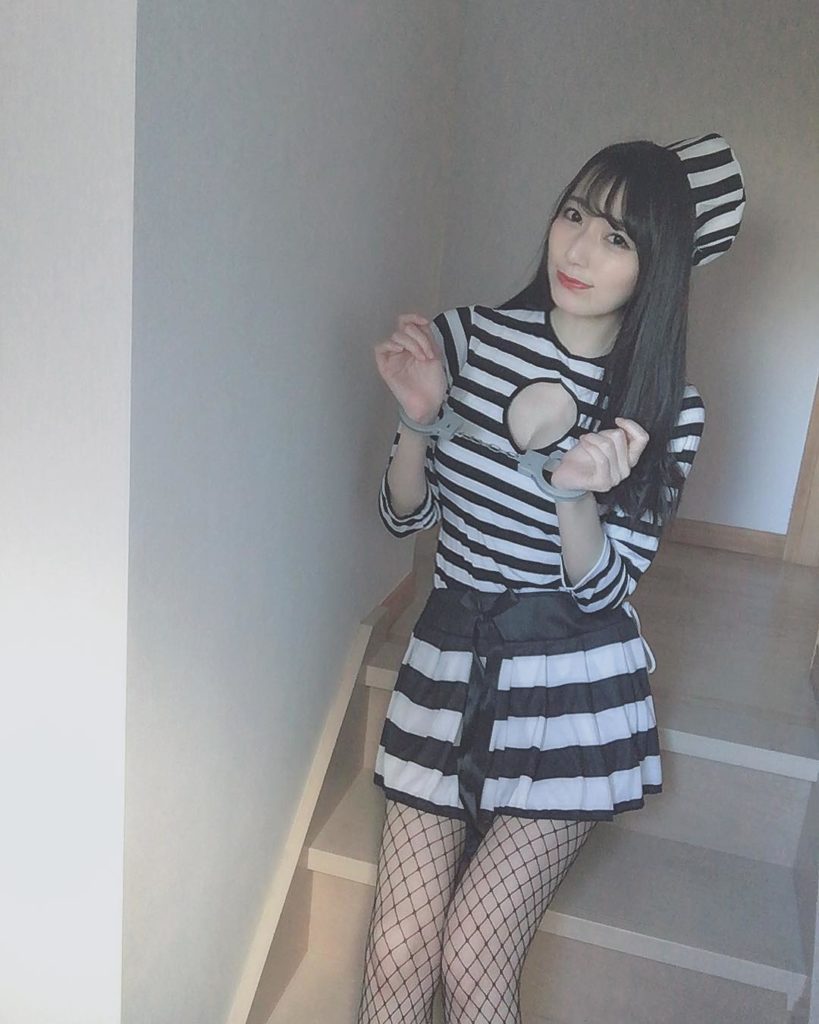 囚人 Moe Zine 囚人 Moe Zine