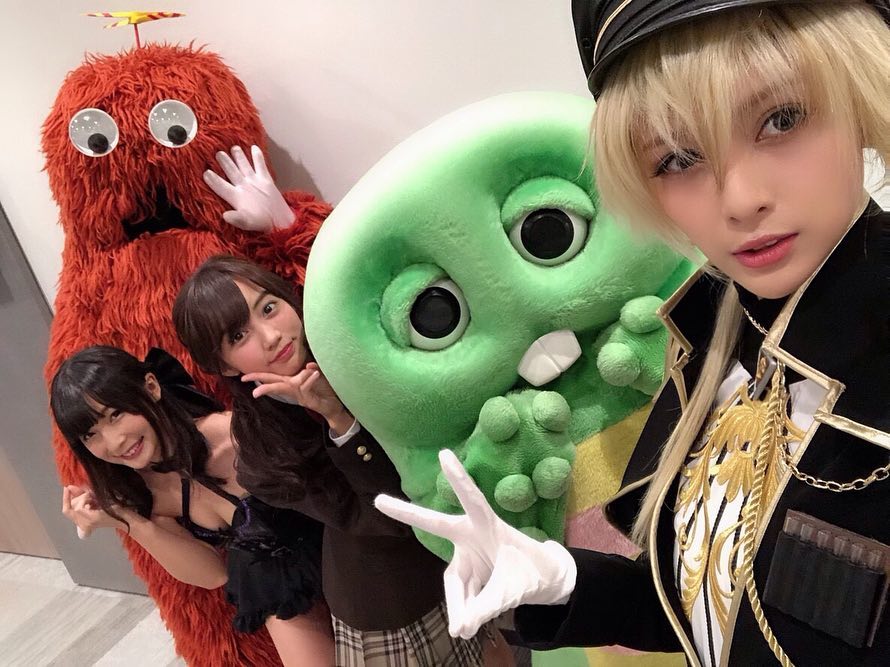 アンジェラ芽衣 Agfでまたまたお会いできた プレカトゥスの天秤spのガチャピン ムックさん 本当に本当に可愛くて楽しくて 手振ってくれたりハイタッチしてくれたり ダン Moe Zine