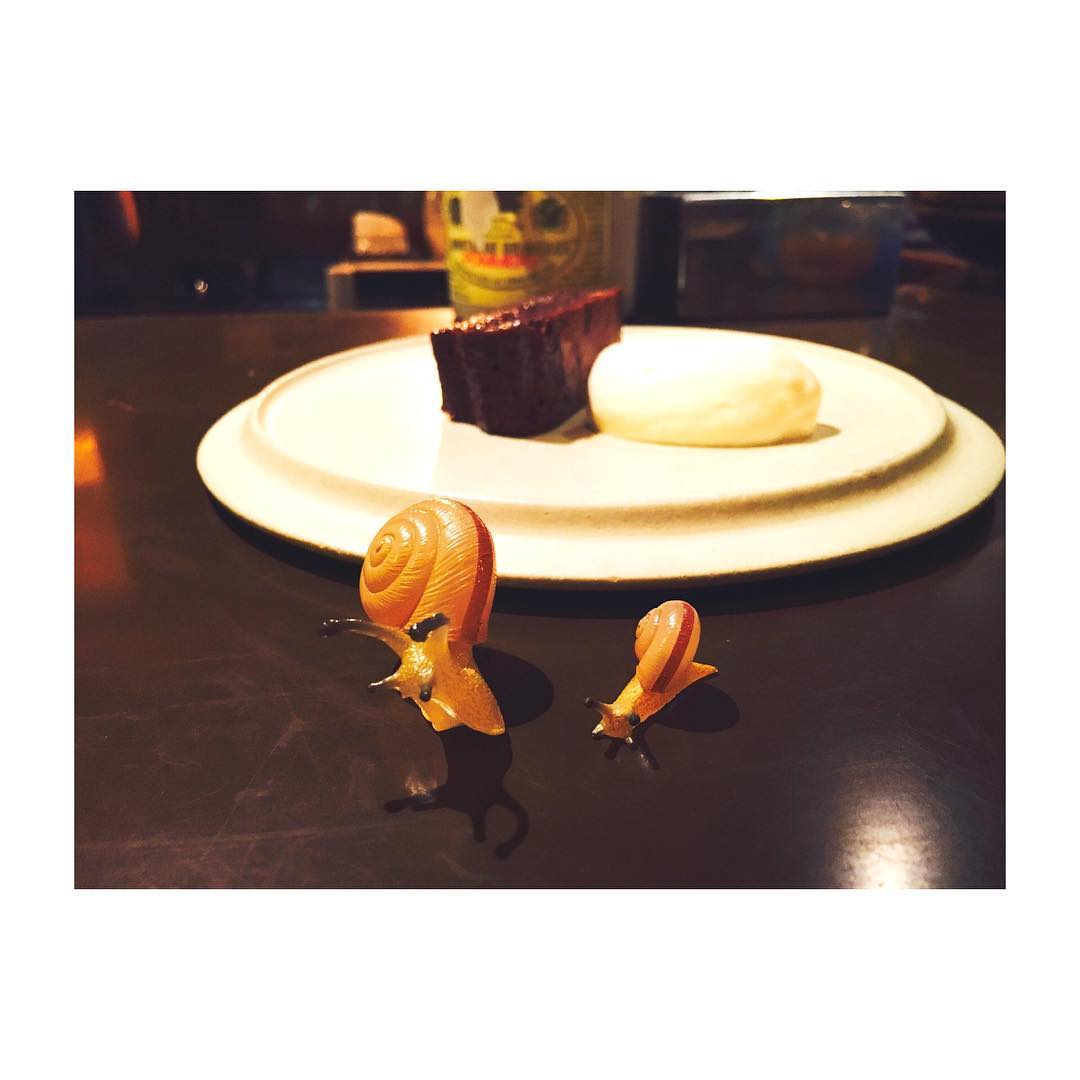 山本美月 深夜のガチャガチャ かたつむり 可愛い 完全に趣味 ガシャポン ガチャガチャ 何ていうの カプセルトイ ジャムとピぺ ジャムザハウスネイル Moe Zine