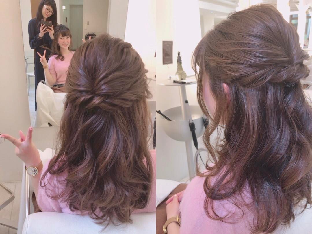 伊藤奈月 宮原さんの 清楚女子大学生ゆるふわヘアアレンジ だよ とっても かわいい 前髪もカットしてくれた すっきり 宮原さん 昨日の Ray5月号 Moe Zine