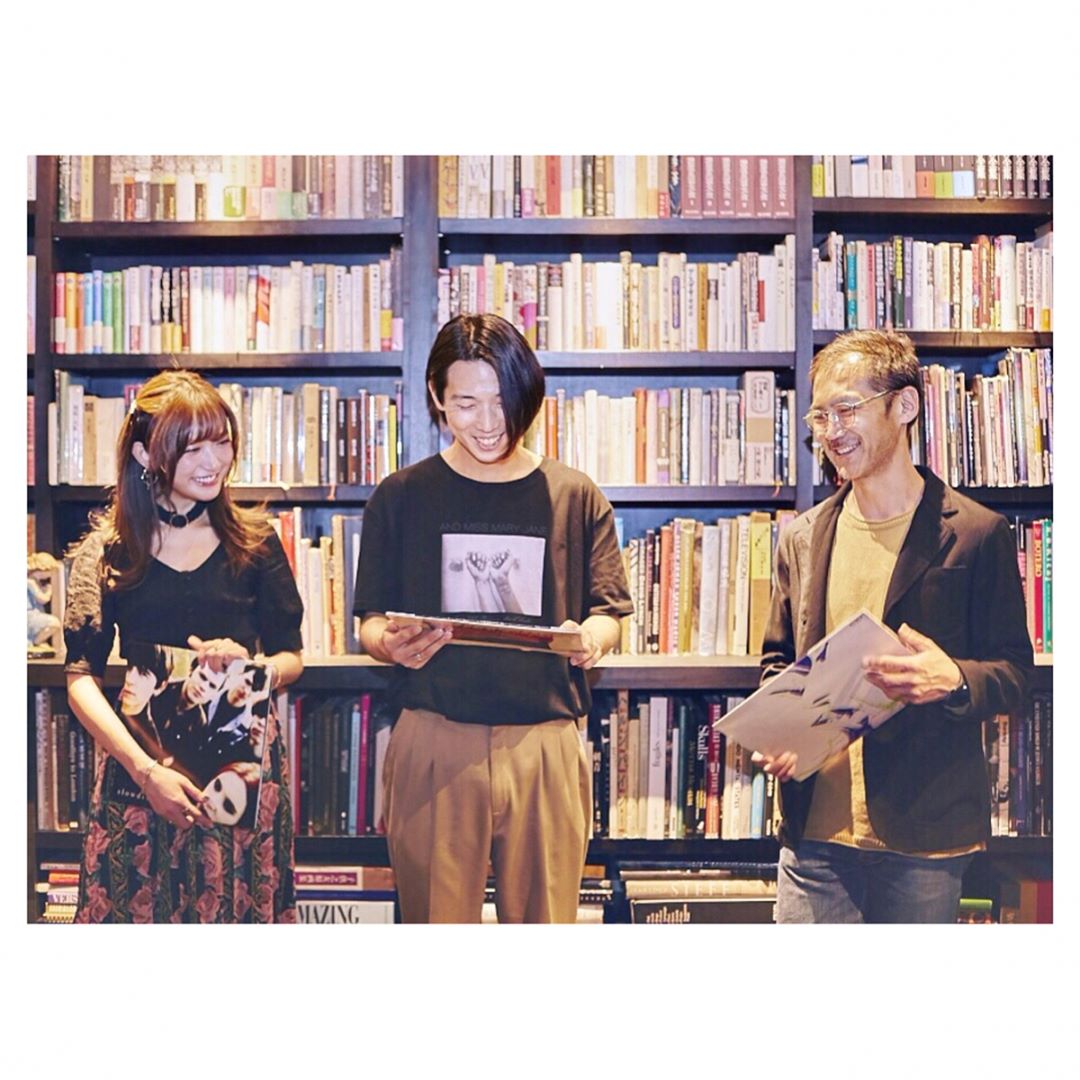 菅野結以 音楽サイトmikikiにて シューゲイザーについてひたすら語り合うという 最高なしごとが公開されました シューゲイザーに人生狂わされたふたり 菅野結以 小 Moe Zine 菅野結以 音楽サイトmikikiにて シューゲイザーについてひたすら語り合うという 最高なしごとが公開されました シューゲイザーに人生狂わされたふたり 菅野結以 小 Moe Zine
