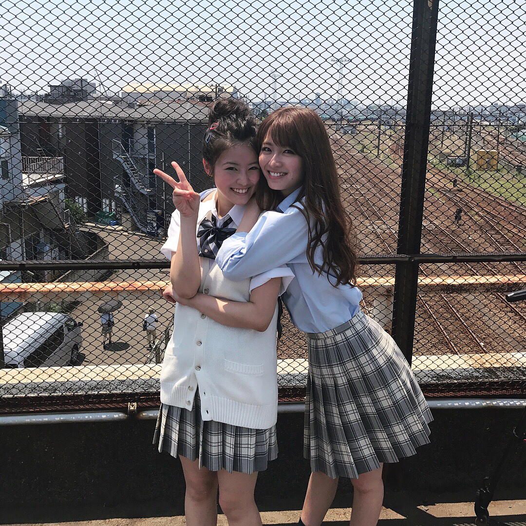 岡崎紗絵 にんまり︎ 僕たちがやりました 僕やり 私やり 永野芽郁 岡崎紗絵 今田美桜 蓮子 由佳 真美... Moe Zine