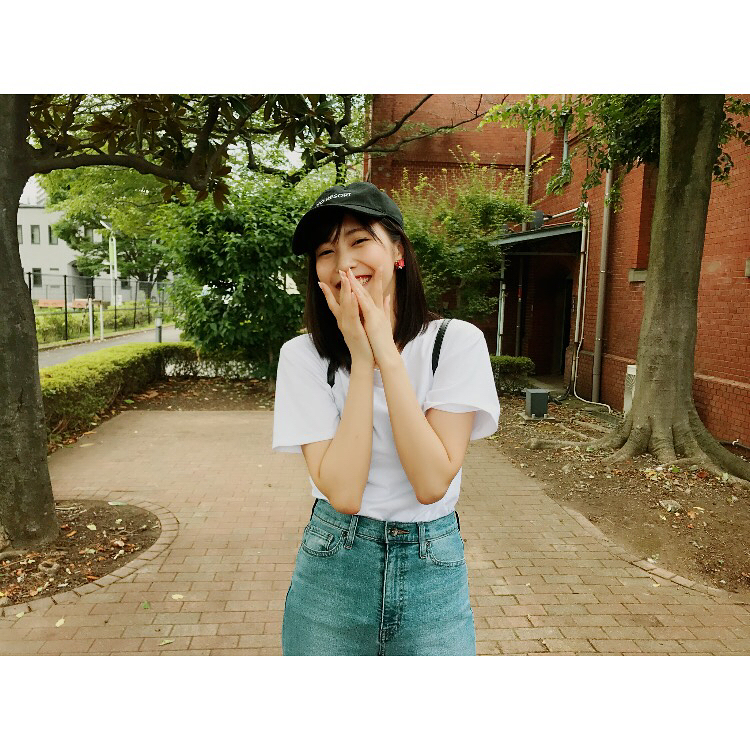 佐野ひなこ 私服 O O 久々のミラージュの撮影でした Code M Official 笑 Cap Tシャツ Laymee Official パンツ Uniql Moe Zine 佐野ひなこ 私服 O O 久々のミラージュの撮影でした Code M Official 笑 Cap Tシャツ Laymee Official パンツ Uniql Moe Zine