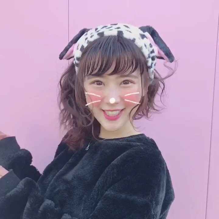 伊藤奈月 101匹わんちゃんの ヘアバンドが 家にあったから 急遽 モノトーンコーデ と モコモコで ダルメシアン風に ディズニー ディズニーランド Moe Zine