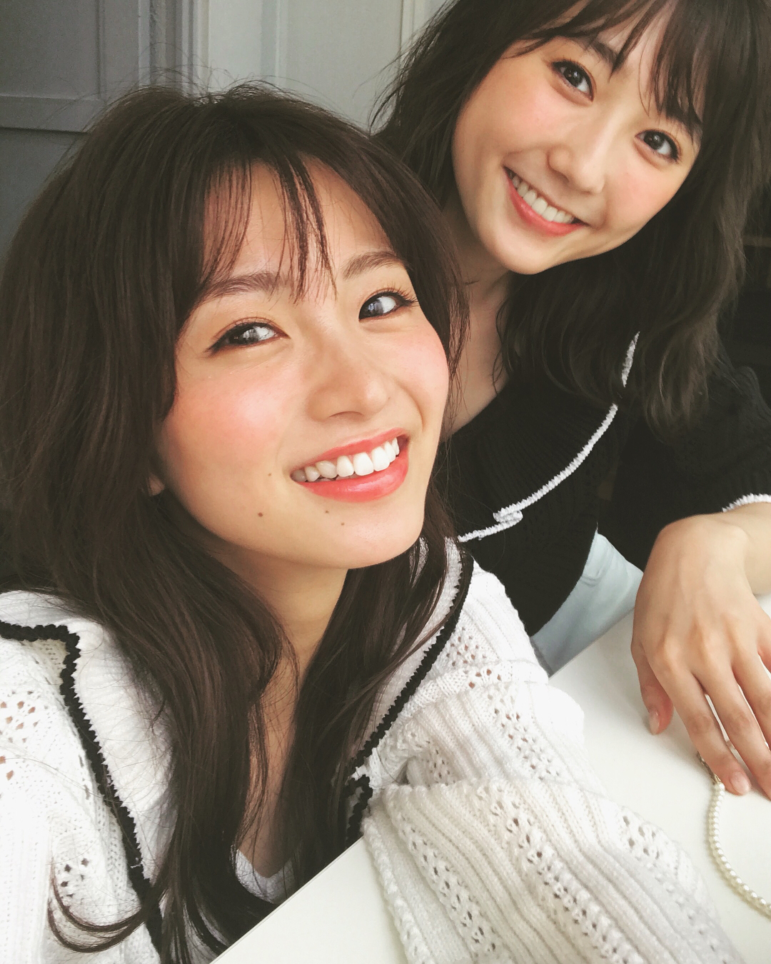 岡崎紗絵 この前一緒だったゆうなちゃん Seventeenの先輩 ゆうなちゃんはね写真撮ると逃げるんです 笑 ブレるし顔も半分になるのです笑 とっても可愛い先輩 Moe Zine