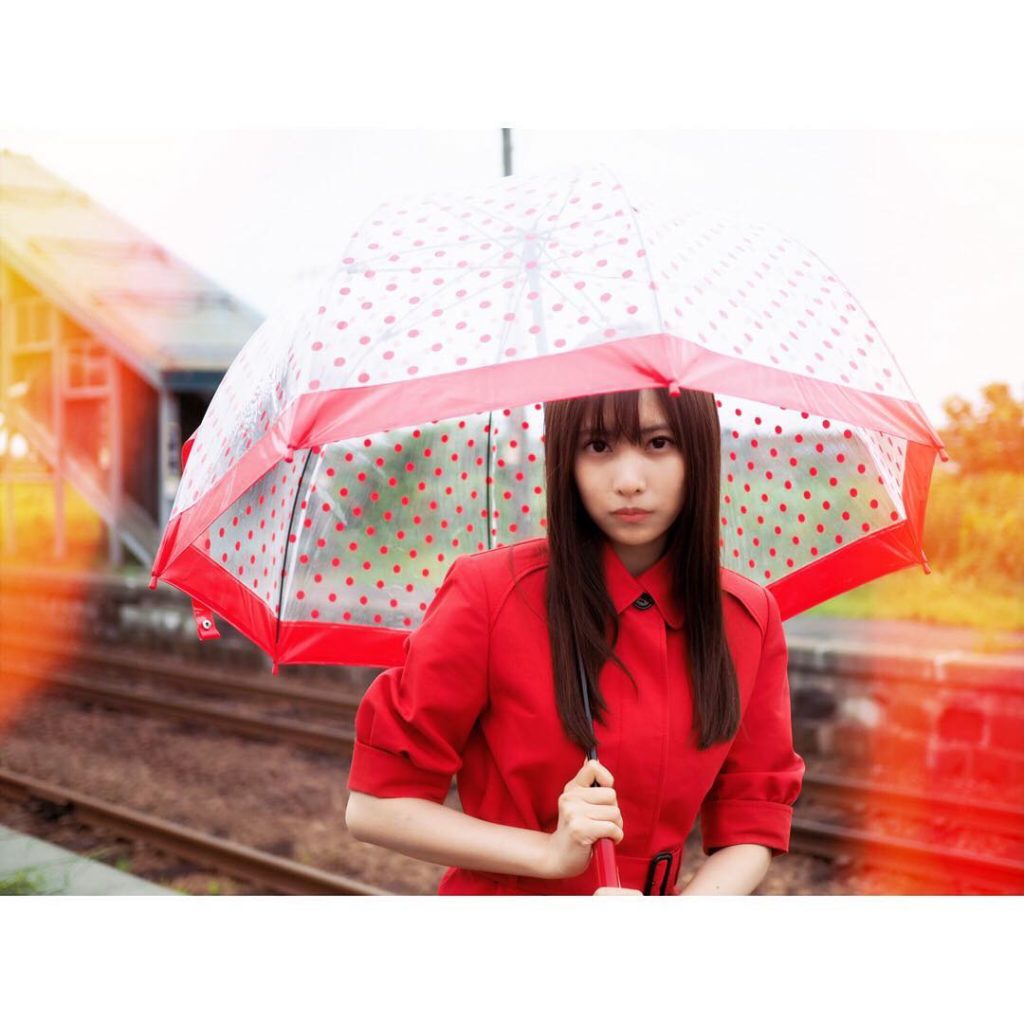 笑うと腹筋よ Moe Zine