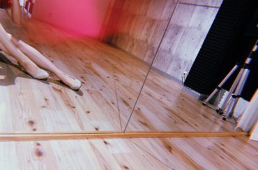 これからウォーキングレッスン﻿
気を引き締めて頑張るぞ﻿
﻿
#足...