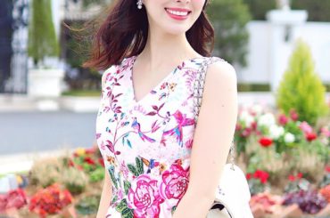 気持ち良いお天気 .
.
冬の終わりに発売した春アイテムが
やっと気持ちよく着られる気温になってきました
︎︎︎︎︎︎︎dress @montresorsaki...