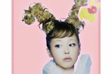 遅くなっちゃったけど、﻿
﻿
Happy  Easter﻿
﻿
懐かしい、舞台『ウサニ』の写真﻿
着ぐるみのウサギしたなぁ〜﻿
暑かったなぁ笑笑﻿
﻿
﻿
明日...