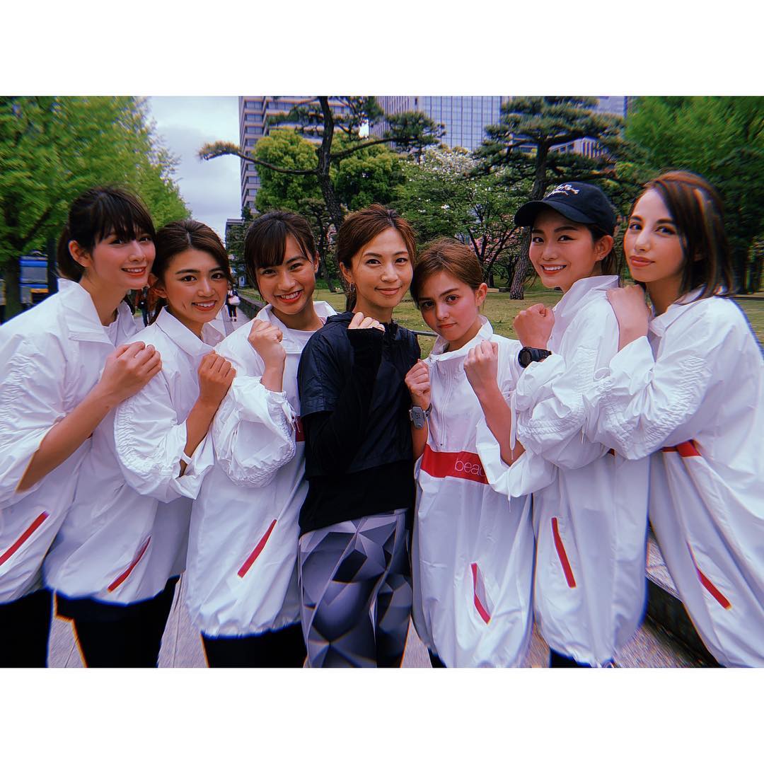 アンジェラ芽衣 今日は 今年のtgr初の練習会でした アンバサダーの安田美沙子さん Yasuda Misako さんに走り方のアドバイスをたくさん頂けたので これから意 Moe Zine アンジェラ芽衣 今日は 今年のtgr初の練習会でした アンバサダーの安田美沙子さん Yasuda Misako さんに走り方のアドバイスをたくさん頂けたので これから意 Moe Zine