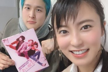 星屑スキャットのライブへ。
「あゝ喉仏」
音楽を愛し歩んできた
親友ミッツマングローブの
初の全国ツアーです
この後も続くので是非
暖ちゃんにも会えました...