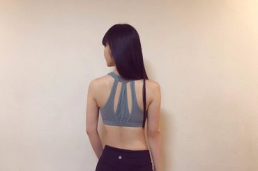 夏までに体の歪みを少しでも整えてツアー迎えたいし、腰をスッキリさせたい〜ᕦ(ò_óˇ)ᕤ
.
自分の体の弱いところの脂肪って取れにくい気がする。トレーニング始め...