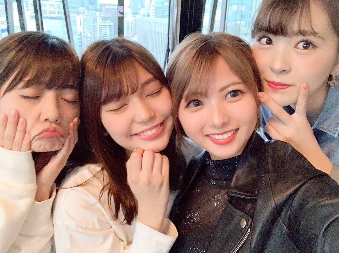 古賀哉子 右側4分の3 可愛いが渋滞してる あいのり Hkt48 と私 Moe Zine