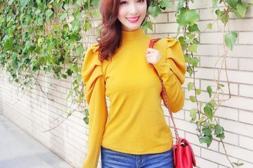 肩にボリュームon
.
パワーショルダーネックカットソー
.
これから夏に向かってるのに
と思うかもしれませんが、
胸元ってすごく日焼けするんですよね
.
私は...