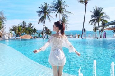 ﻿
﻿
タイに来ています﻿
﻿
今日はバンコクから少し遠出して﻿
パタヤのビーチが見渡せる素敵なレストランに﻿
﻿
久々の南国が嬉しいまだまだ楽しむぞ〜﻿
﻿
...