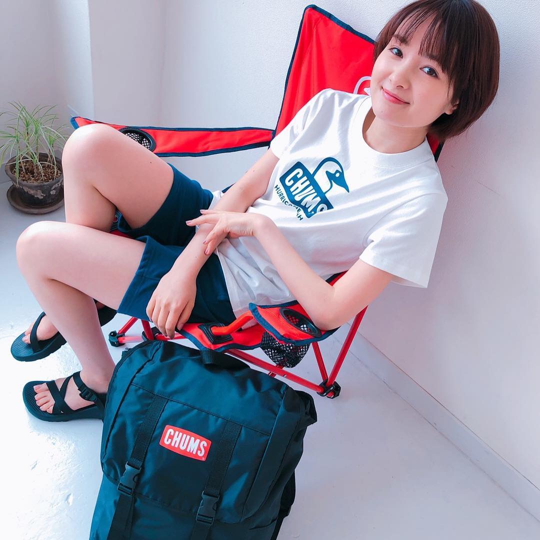葵わかな Chums ムック本 5月1日 今日発売です 暖かくなったり寒くなったりしてますが 夏に向けてかわいいアイテム チェックしてください そして令和 あ Moe Zine 葵わかな Chums ムック本 5月1日 今日発売です 暖かくなったり寒くなったりしてますが 夏に向けてかわいいアイテム チェックしてください そして令和 あ Moe Zine