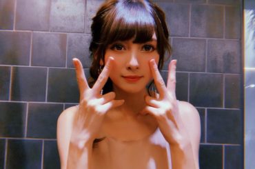 ぴーすぴーす﻿
今日はレッスン〜頑張ろ〜﻿
最近暑いんだか涼しいんだか分からないな﻿
﻿
#アンジェラ芽衣 #自撮り #selfie #selfie #写真 #...