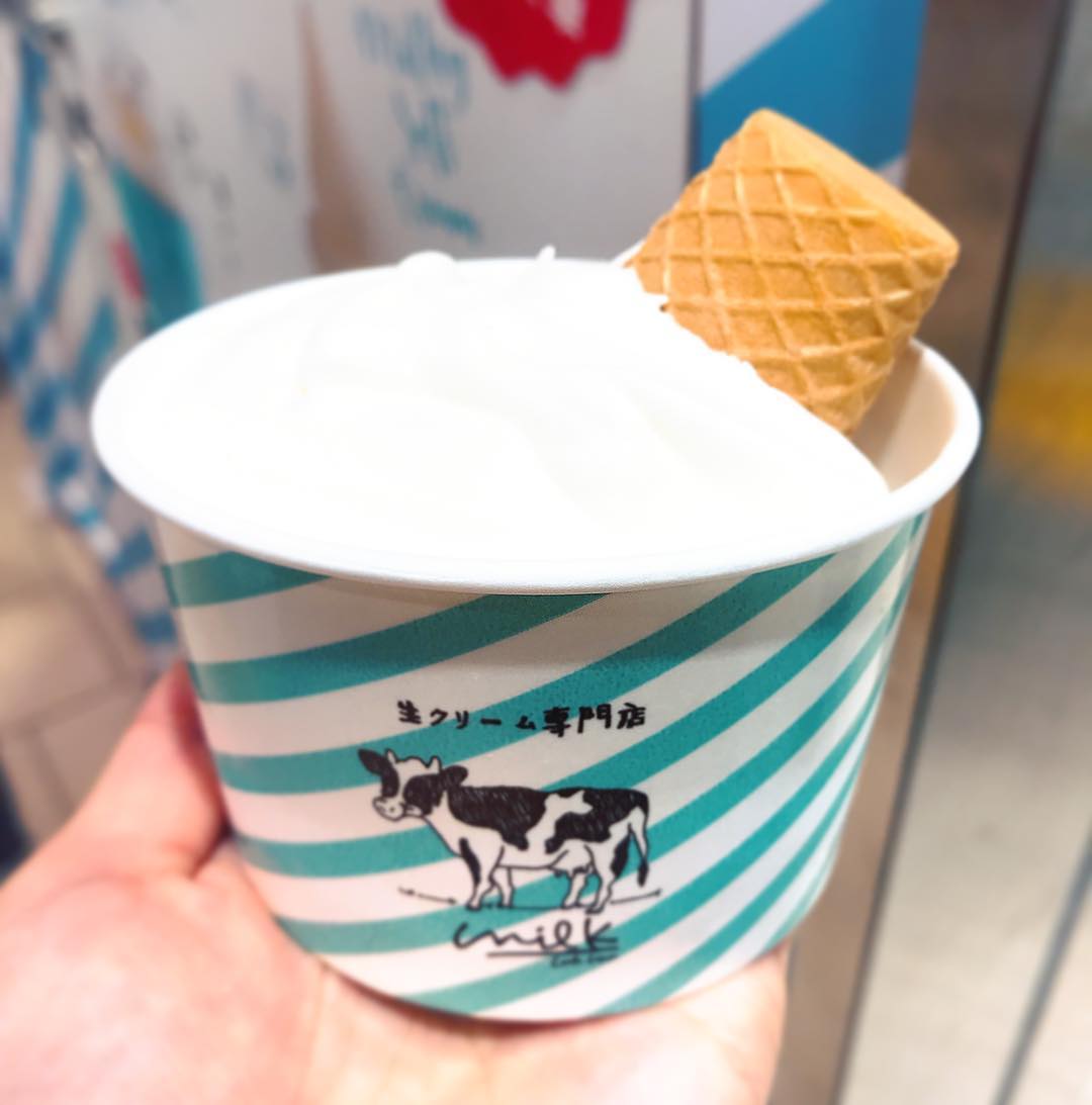 林紗久羅 生クリームって美味しいな 生クリーム専門店 生クリーム専門店milk Milk 生クリーム専門店ミルク 生クリーム好きの為の 生クリームソフトクリーム Moe Zine