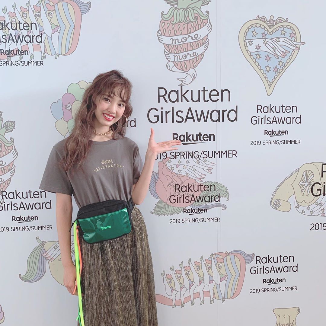 飯窪春菜 Rakuten Girlsaward 19 Spring Summer ありがとうございました Nicoron 着させて頂きましたあ ガルアワ Moe Zine