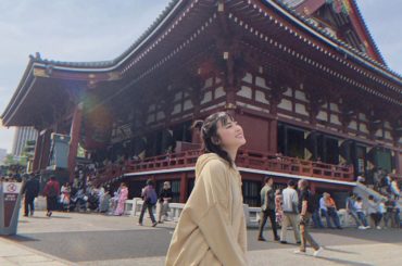 浅草︎
ママと行くのは私がたぶん4.5歳の時ぶりでもう記憶がないくらい前
懐かしく久しぶりでした〜 2枚目の写真はコロッケ食べてるんだけどママに「はいっ美味しい...