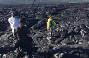 と、言うわけで（どういうわけ）
ふしぎ発見ハワイ島編は今週土曜オンエアなので、オフショット・撮影風景載せていきまーす
.
ハワイ島といえば溶岩大地
さっきまで動...