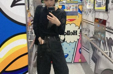 .
quiz
どこのエレベーターでしょう。
ここでティントリップとアイライン無くなったので買いました。
.
pants: @beep_ss 
tops: @un...