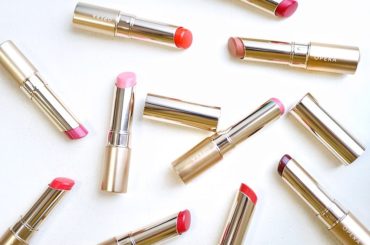 .
5/24にリニューアル！
みんな大好きOPERA@opera_cosmetics のリップーー という事で、一足お先にタッチアップしてみました♫ .
.
【...