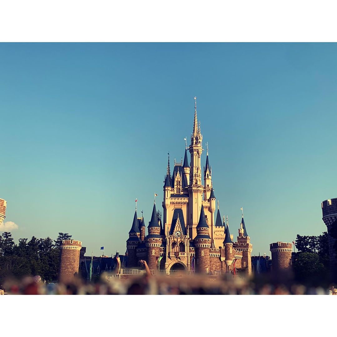 アンジェラ芽衣 久しぶりのシンデレラ城を拝めた幸せ ディズニー Disney シンデレラ城 Moe Zine アンジェラ芽衣 久しぶりのシンデレラ城を拝めた幸せ ディズニー Disney シンデレラ城 Moe Zine