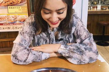 5/27放送　東京GOOD浅草編
みなさん浅草の駅構内に地下街があるの知ってましたか！？改札を行き来する人を横で見ながらのご飯は不思議な感覚でしたアットホームな...