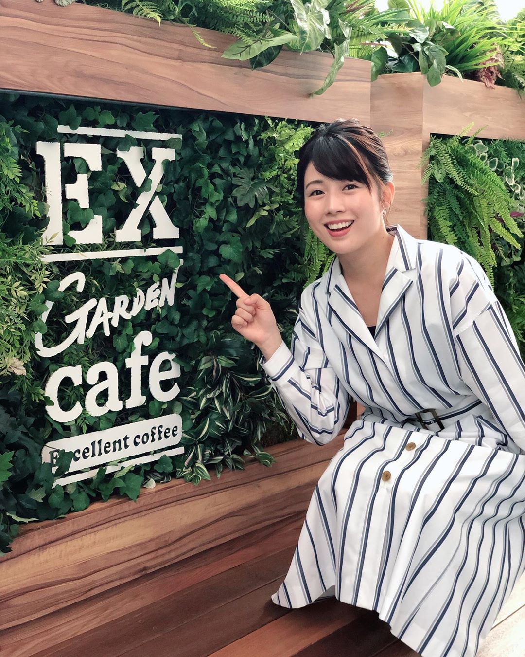 田中萌 テレビ朝日 本社１階アトリウムに 新しくカフェがオープンしました ゴーちゃん が滝をのぼってゆく 笑 どなたでも利用できるので ぜひ遊びにきてください Moe Zine