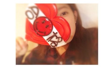 晴香からの誕生日祝いと大学合格祝いを兼ねてくれた可愛い飴。これから食べます〜！...