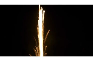 #神宮外苑花火大会...