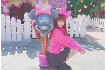 Pink MinnieMouse
knit→#honeycinnamon
skirt→#onespo
shortboots→#JELLYBEANS
.
#kom...