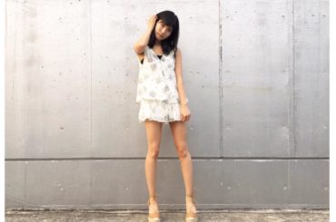 minirompers→#renaikeikaku 
sandal→#dazzlin #ootd...