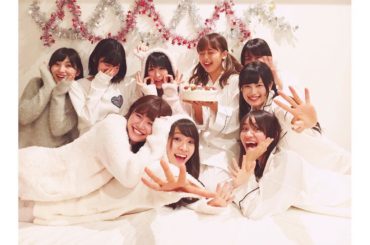 Merry Christmas
昨日はみんなでプチパーティーしたよ！
この写真お気に入りなの
#クリスマスパーティー #パジャマ 
#merrychristma...