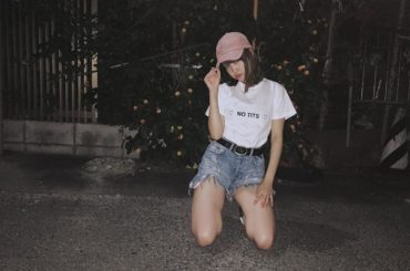 T-shirt @pinkclosetofficial 
pants @hm 
cap @converse_jp...