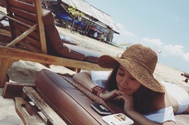 窓開けたら朝の風〜
実は起きてから2時間ベッドにいる！笑
みんな！#haveagoodday ...