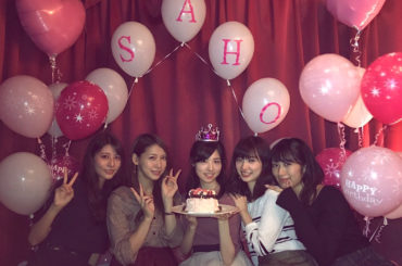 お祝いしてもらいました！

私っぽい感じに…って
計画しててくれたんだって
それにしたら可愛すぎる笑

幸せものだわ

#birthdayparty#hear...