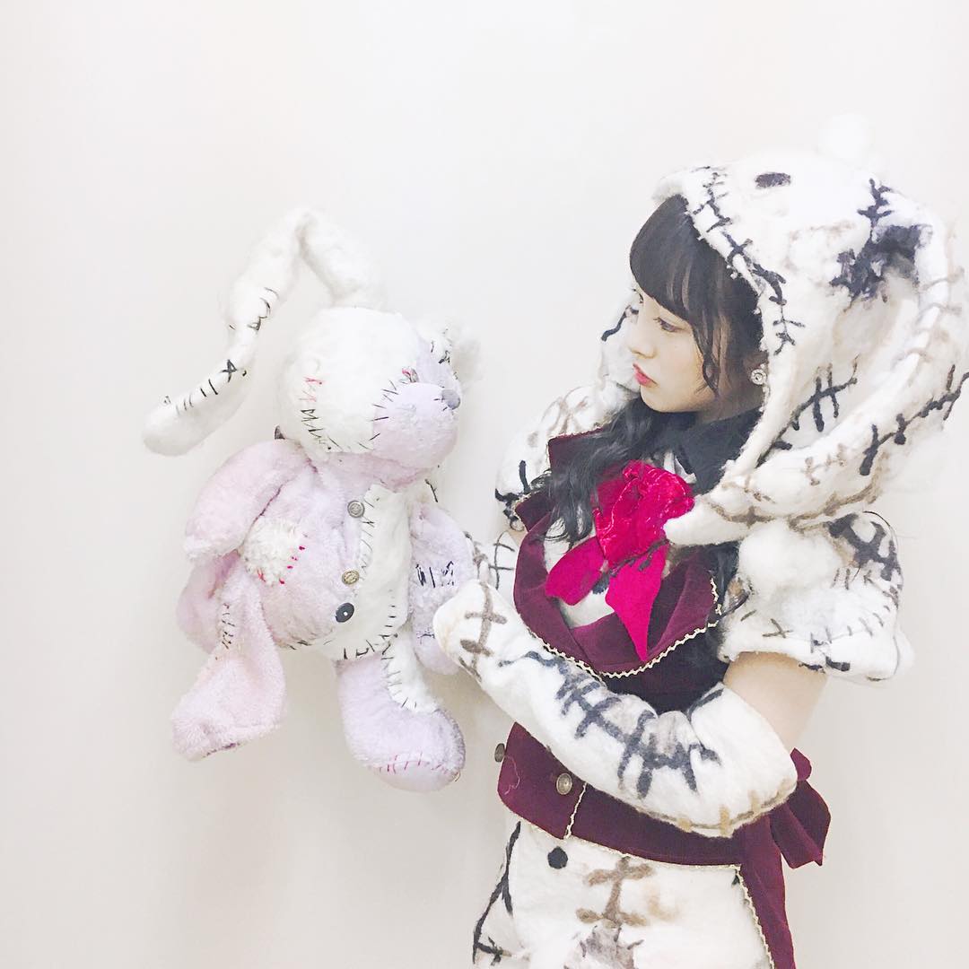 向井地美音 ハロウィンナイト Akb衣装 握手会 Moe Zine 向井地美音 ハロウィンナイト Akb衣装 握手会 Moe Zine